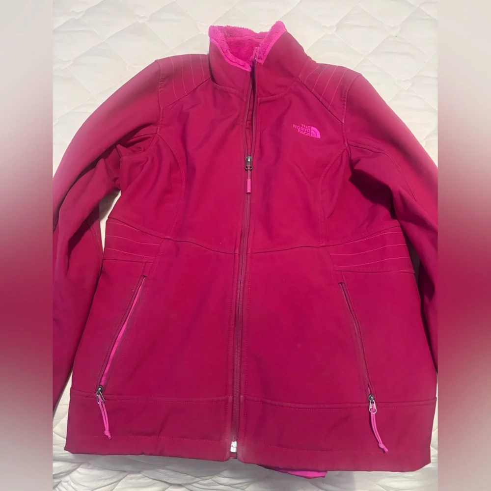 Women’s North Face Jacket